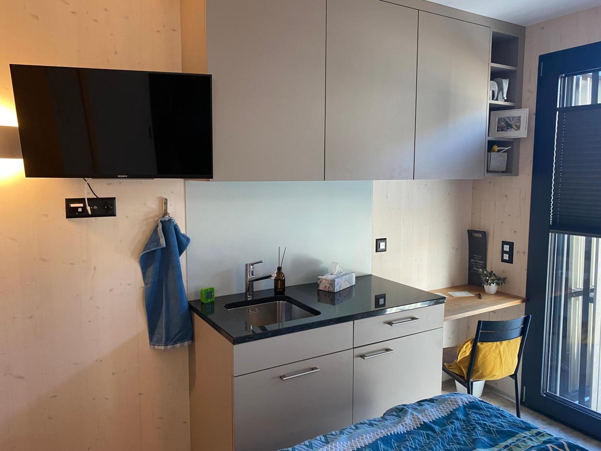 Auf Wolke 7 - Gaeste-Studio Im Mini House In Ch-4556 Aeschi So Εξωτερικό φωτογραφία